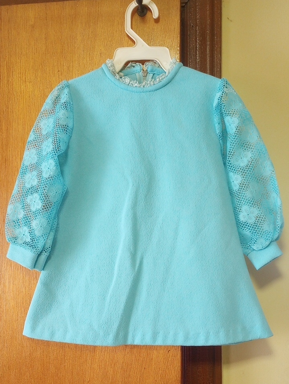 Classic Traditional Long-Sleeved Blue Vintage Dress w/ White Lace Trim, Size 4T